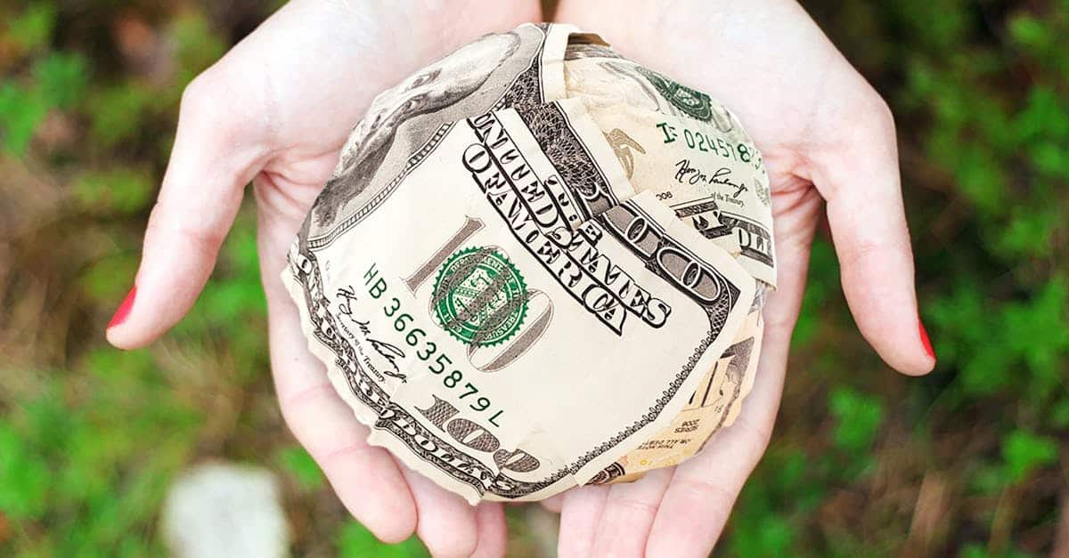 learn effective ways for saving money and achieving financial goals with our expert tips and strategies.