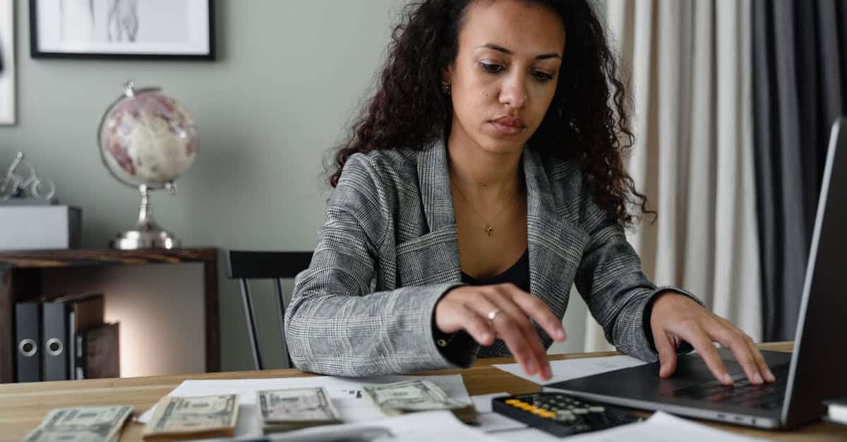 discover common savings mistakes that can hinder your financial growth. learn how to avoid pitfalls and make the most of your savings strategy to achieve your financial goals.